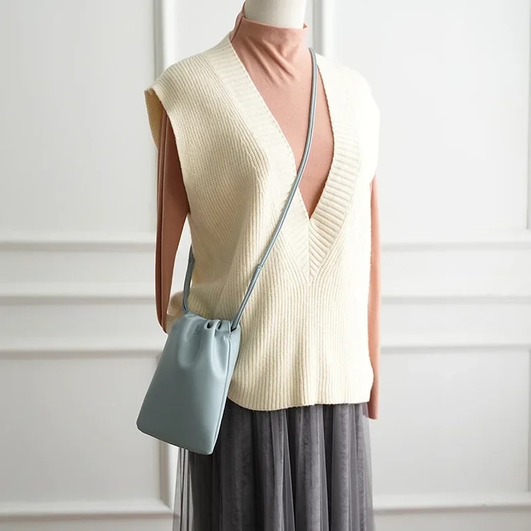 Luxury Women's Handbags Female Leather Shoulder Bag, Large Capacity Crossbody, Solid Flap, Portable Phone Purse
